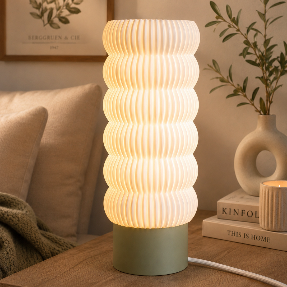 LUMÉA – 3D-gedruckte Design Tischlampe mit Wellenstruktur